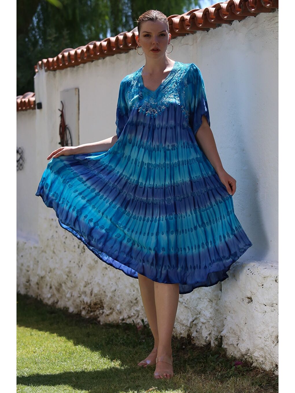 Lacivert-Mavi Havuz Yaka Kısa Kol Batik Nakışlı Casual Dokuma Elbise 105 70