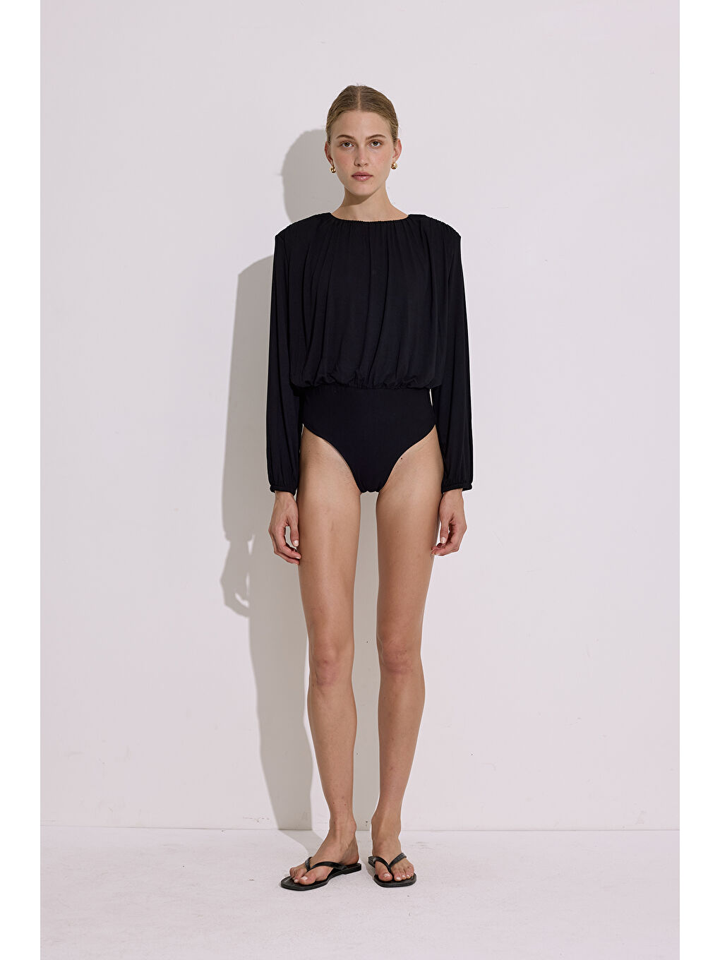 Dökümlü Balon Form Bluz Siyah-2