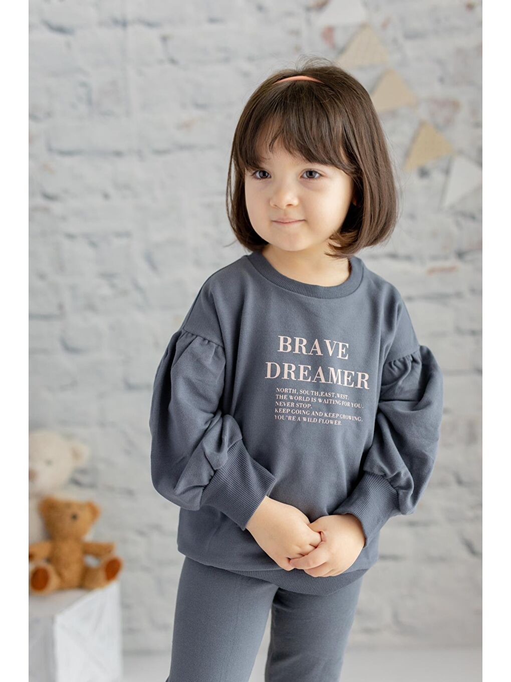 Siyah Kız Çocuk Balon Kol Yazı Baskılı Sweatshirt-1