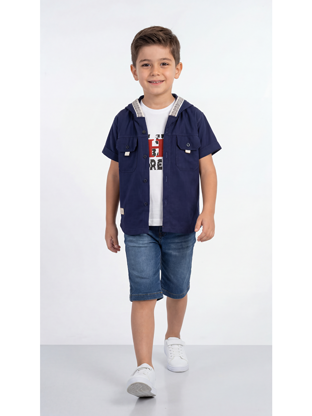 Lacivert Kapüşonlu Cep Detaylı Erkek Çocuk Gömlek-Şort-Tişört Takımı-1