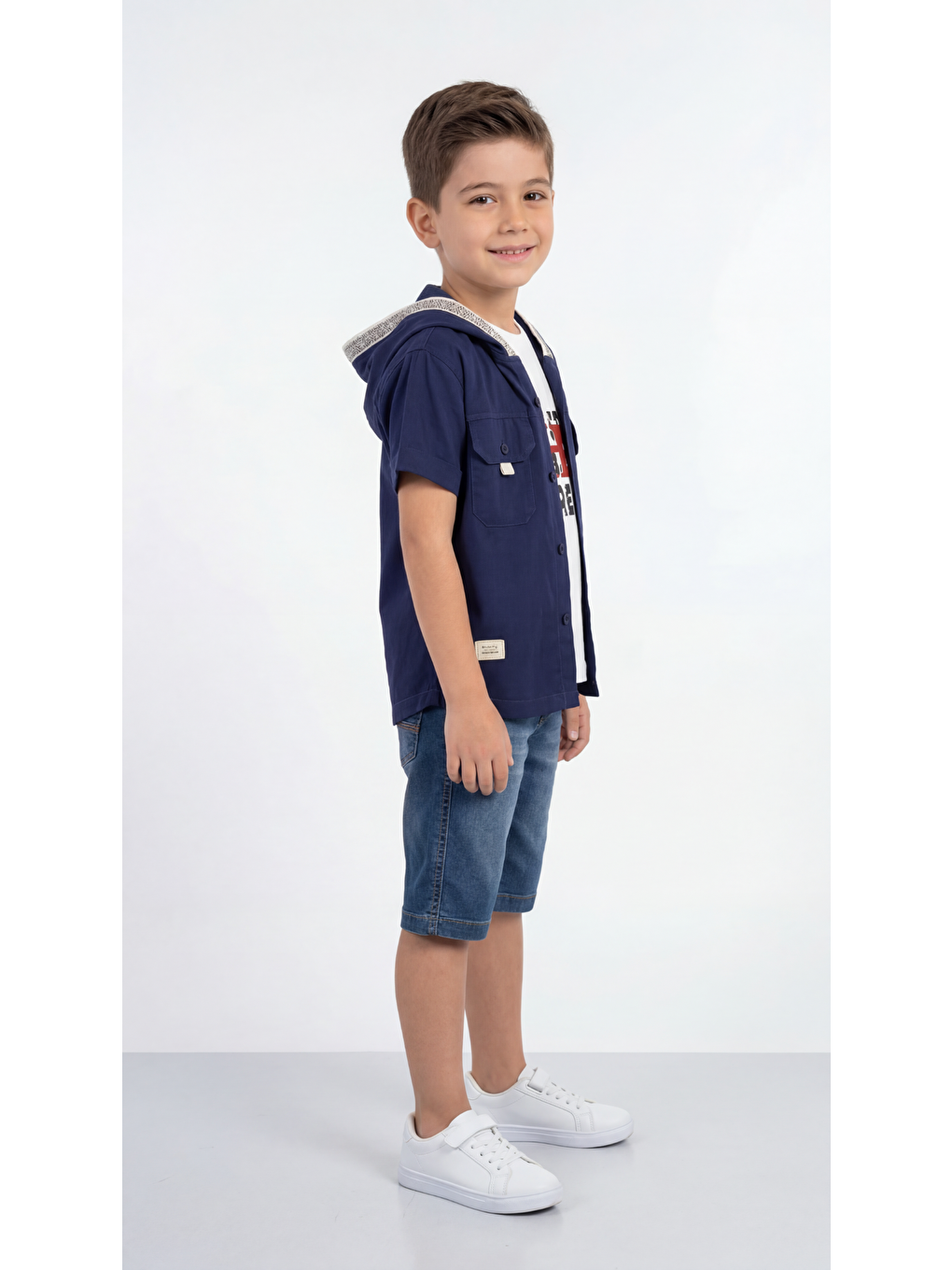 Lacivert Kapüşonlu Cep Detaylı Erkek Çocuk Gömlek-Şort-Tişört Takımı-2