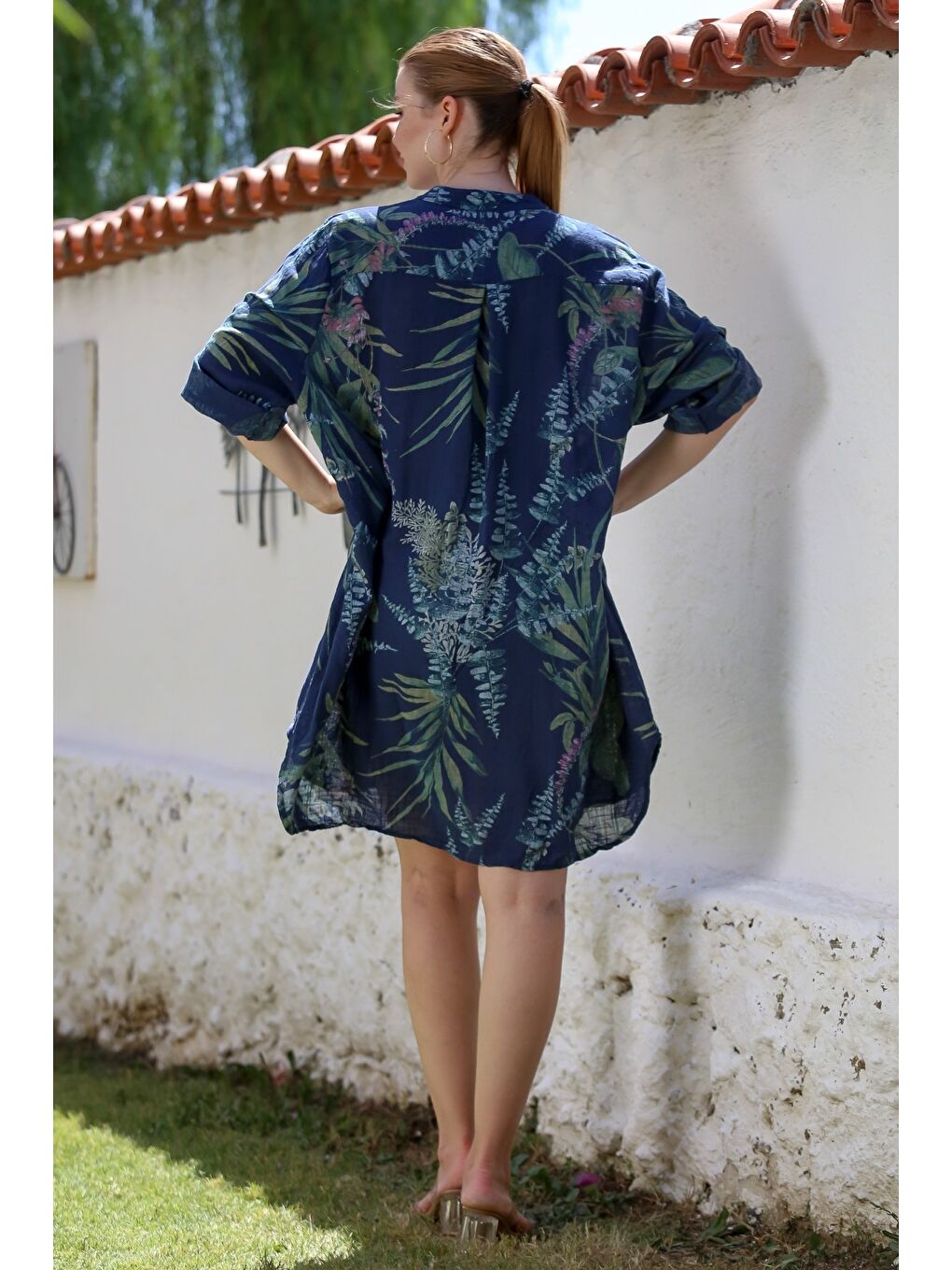 İtalyan Lacivert Hakim Yaka Düğmeli 3/4 Kol Allover Baskılı Keten Görünümlü Dokuma Elbise 97 75-7