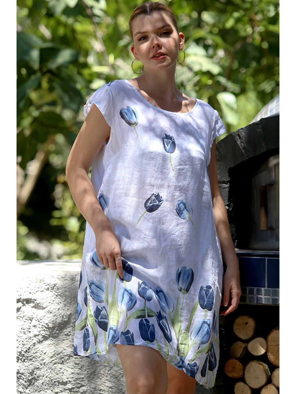 İtalyan Beyaz Kayık Yaka Düşük Kol Çiçekli Gizli Cepli Casual Keten Dokuma Elbise 100 65