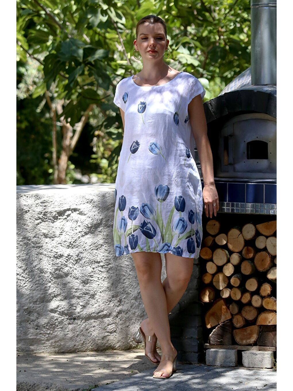 İtalyan Beyaz Kayık Yaka Düşük Kol Çiçekli Gizli Cepli Casual Keten Dokuma Elbise 100 65-4