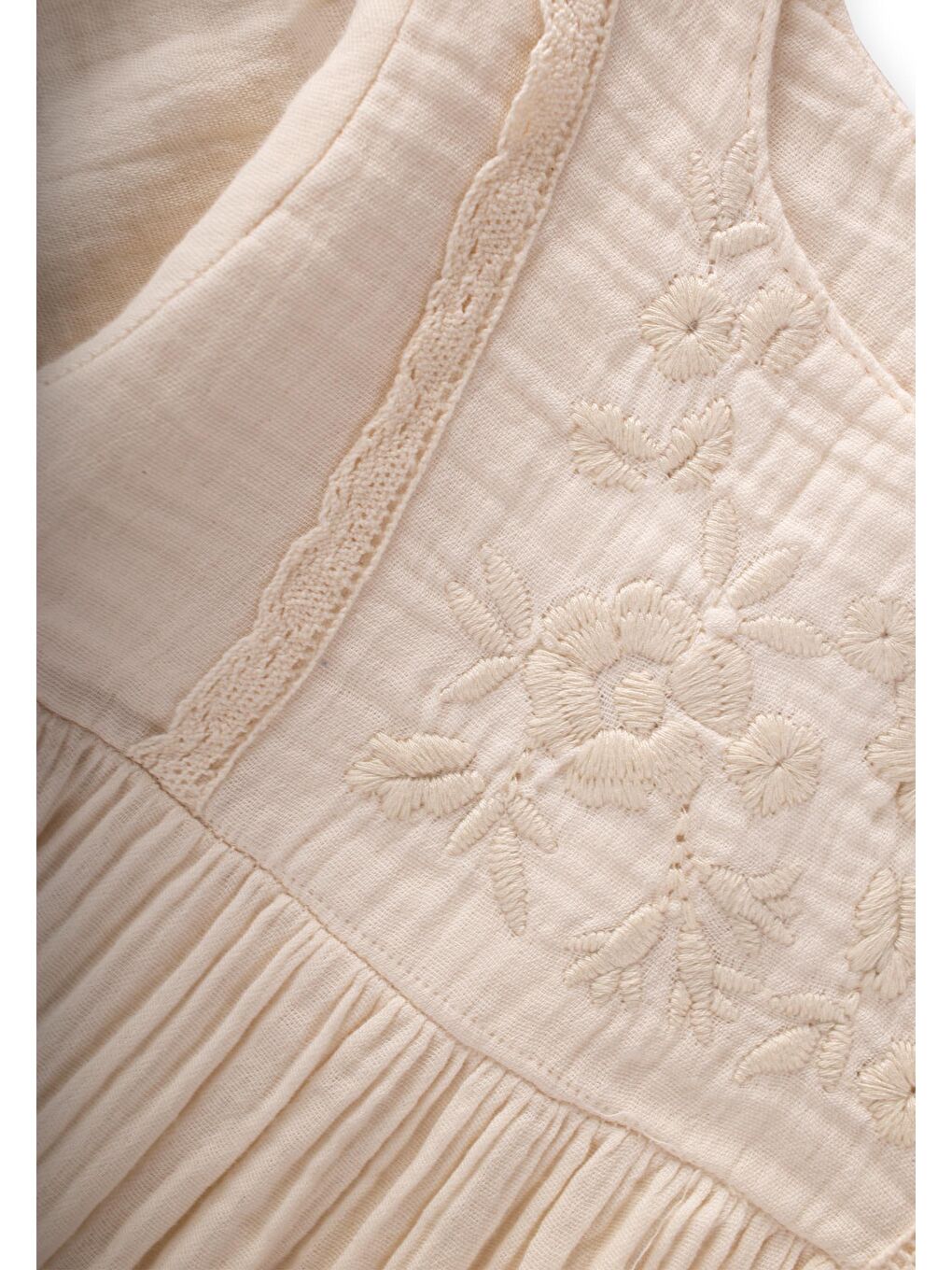 Ekru Kız Çocuk Nakışlı Müslin Elbise-2