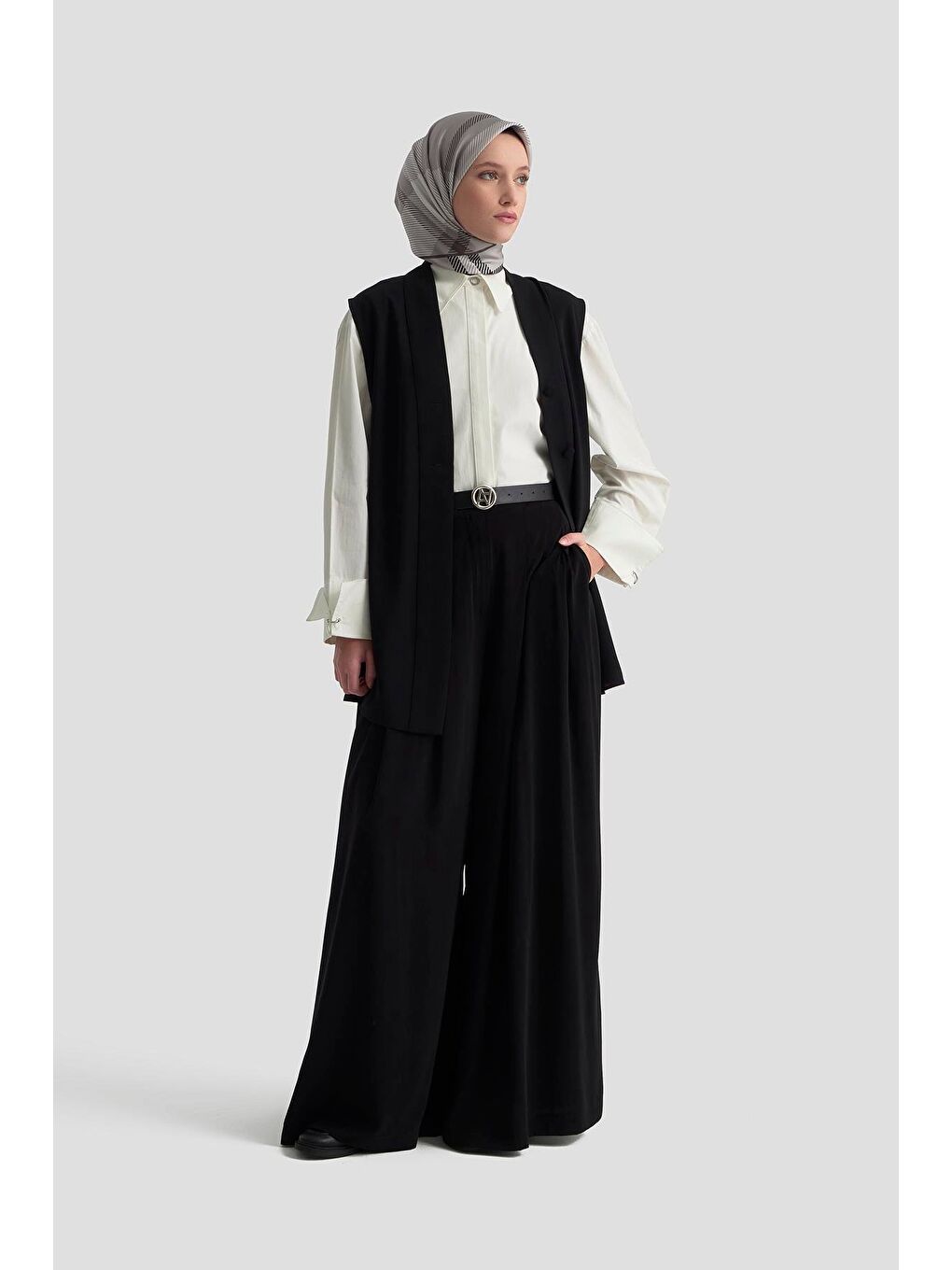 Asimetrik Yelek 25K4801 Siyah-1