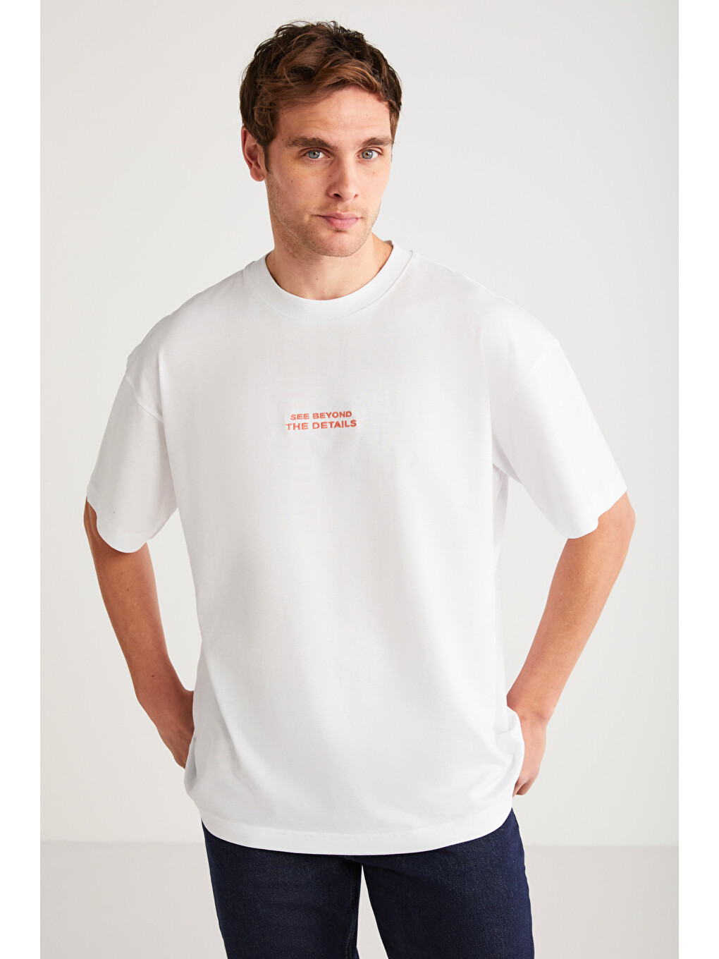 Beyaz VITO Erkek %100 Organik Pamuklu Nakış Yazı Detaylı Oversize Bol Kesim Kısa Kollu BEYAZ T-Shirt-3