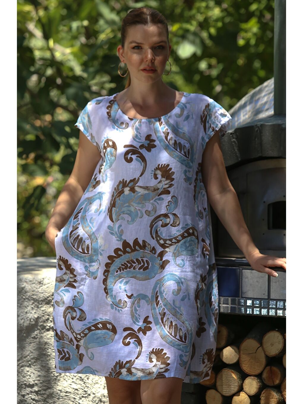 İtalyan Beyaz Kayık Yaka Düşük Kol Şal Desenli Gizli Cepli Casual Keten Dokuma Elbise 100 65