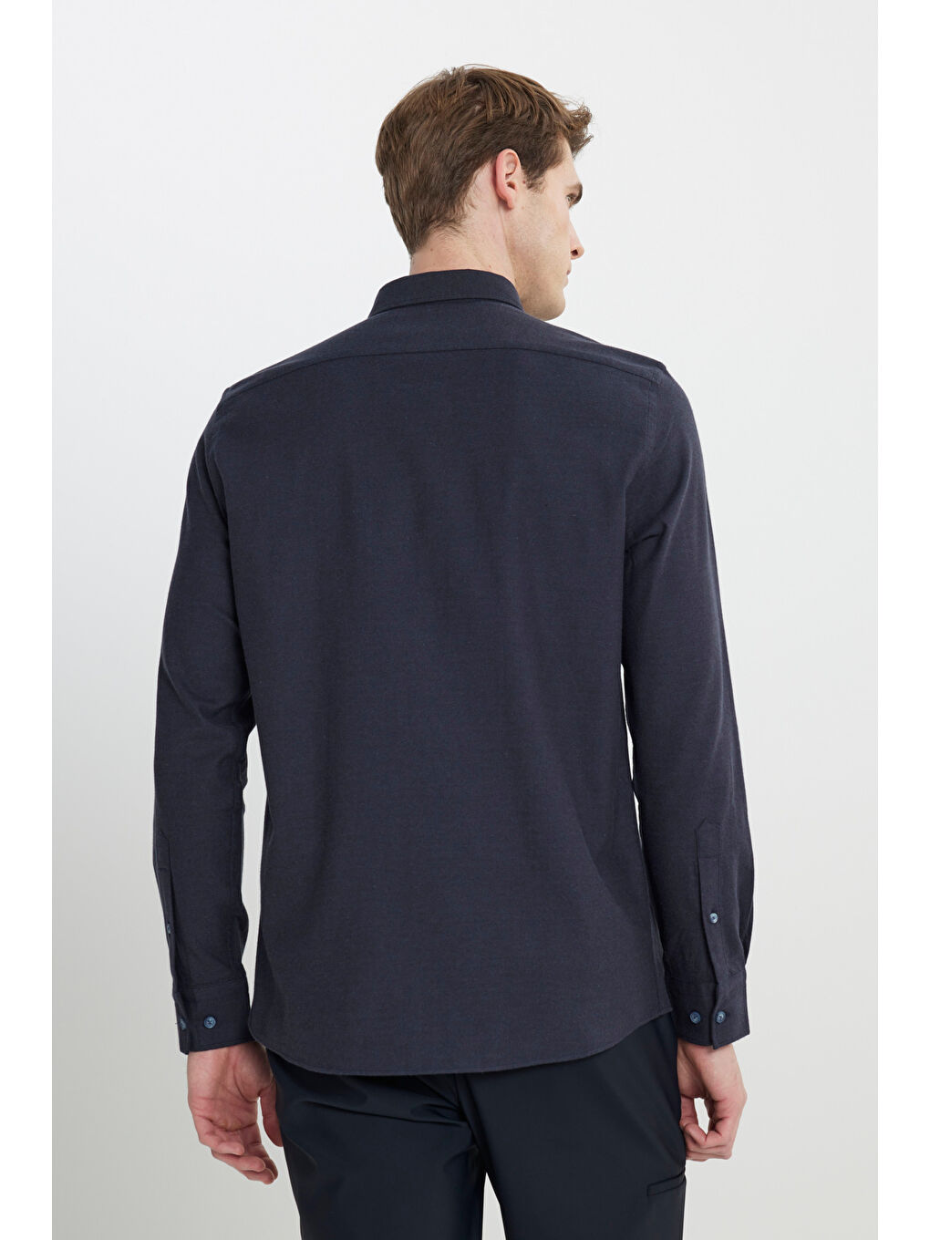 Erkek Lacivert %100 Pamuk Flanel Slim Fit Dar Kesim Gizli Düğmeli Yaka Gömlek-5