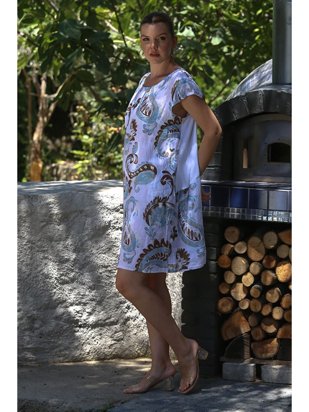 İtalyan Beyaz Kayık Yaka Düşük Kol Şal Desenli Gizli Cepli Casual Keten Dokuma Elbise 100 65-6