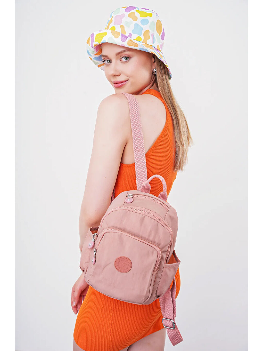 Pembe Kadın Sırt Çantası BHPC6009-1