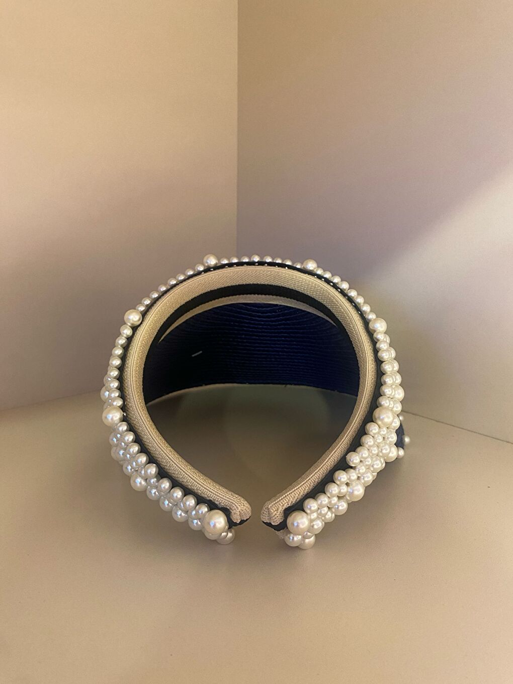 Lacivert İnci Detaylı Hasır Vizör Şapka Oval Tasarım Yaz Aksesuarı HSR2086-1