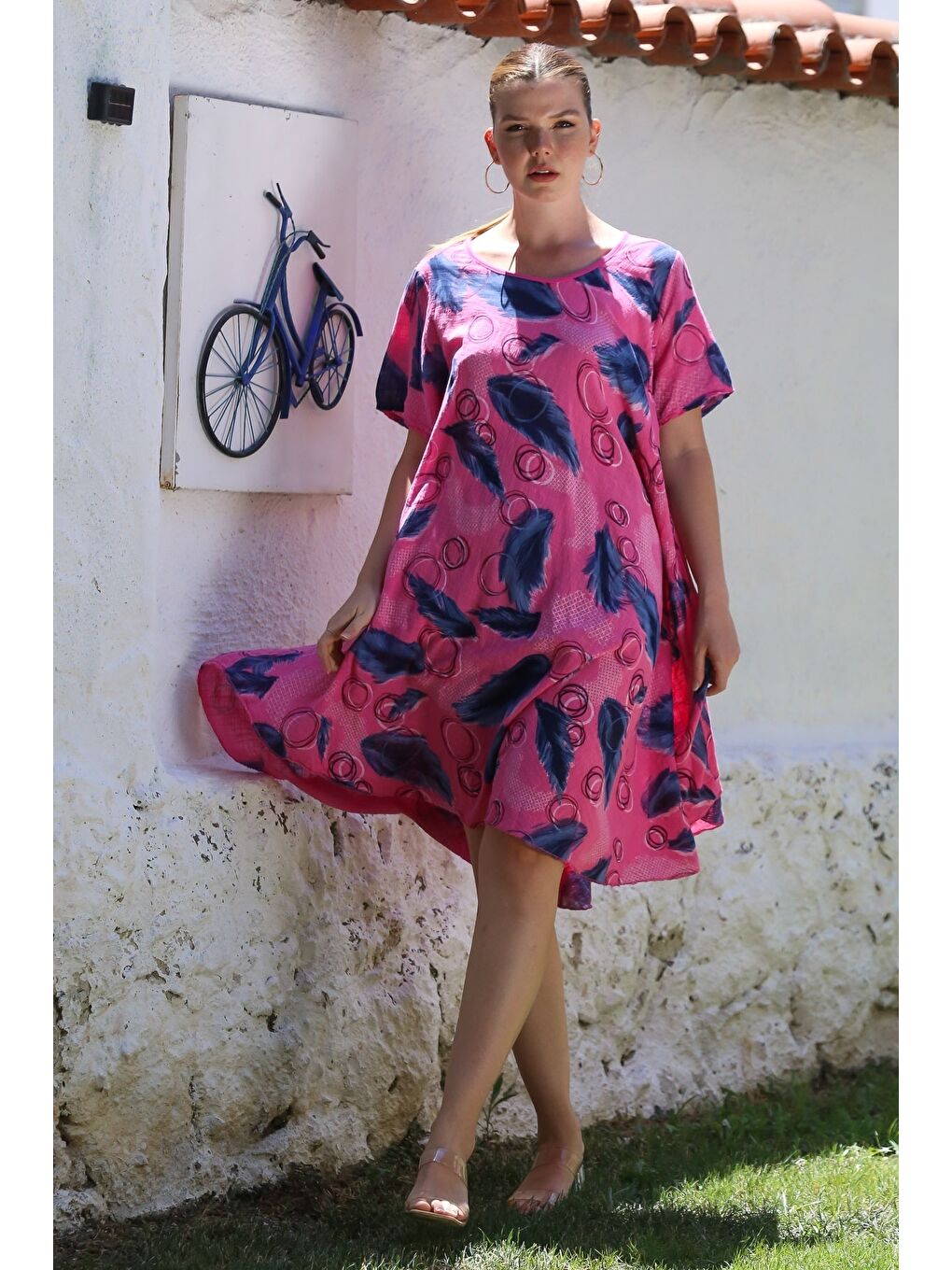 İtalyan Fuşya Havuz Yaka Kısa Kol Allover Baskılı Casual Oversize Dokuma Elbise 110 75-2