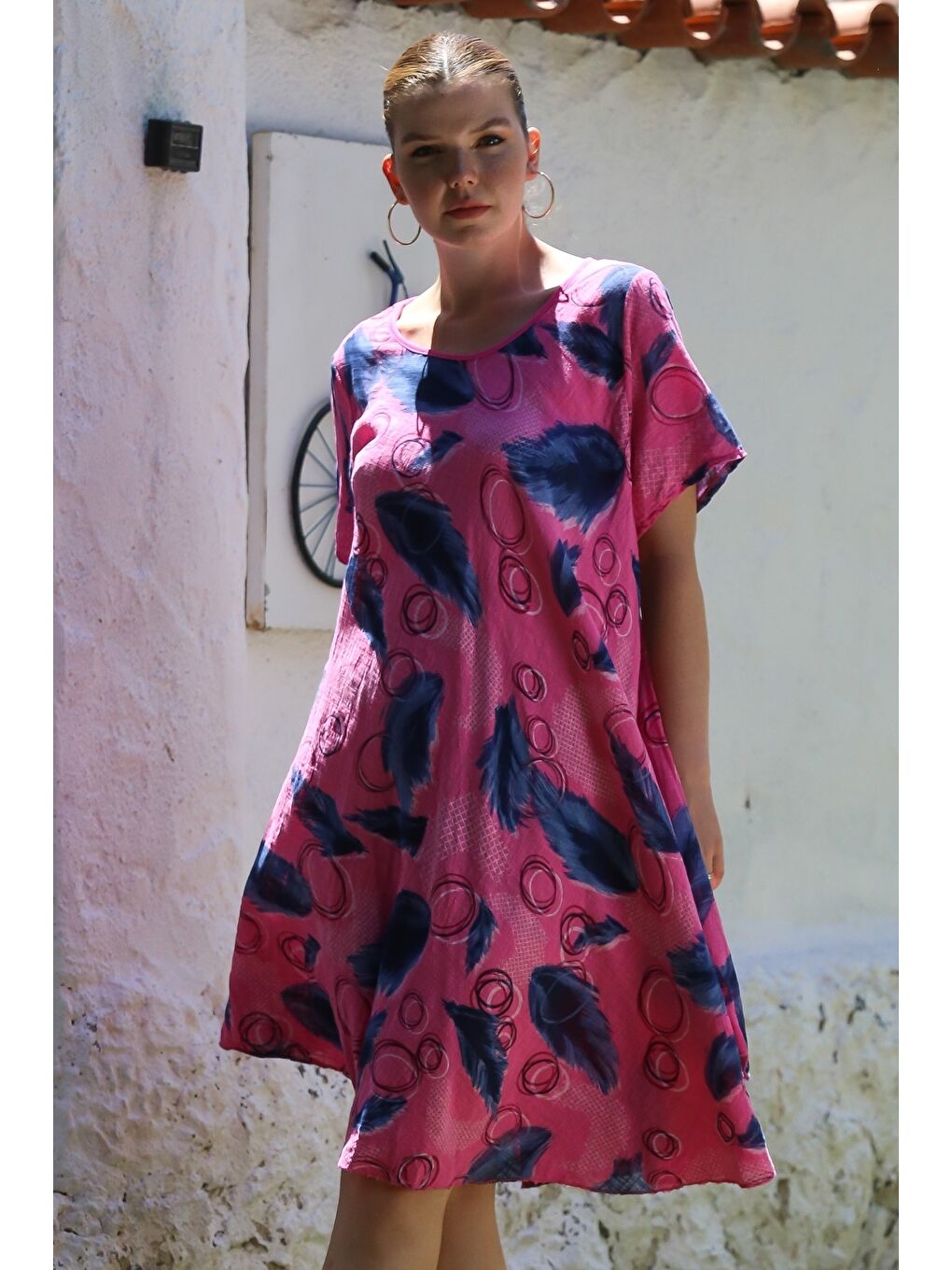 İtalyan Fuşya Havuz Yaka Kısa Kol Allover Baskılı Casual Oversize Dokuma Elbise 110 75-7