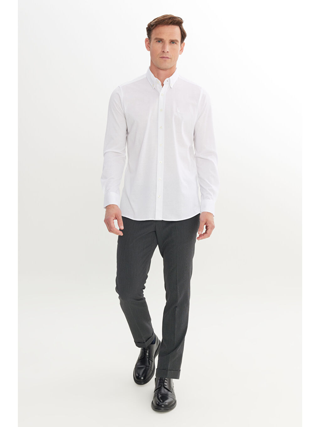 Erkek Beyaz %100 Pamuk Örme Slim Fit Dar Kesim Düğmeli Yaka Gömlek-1