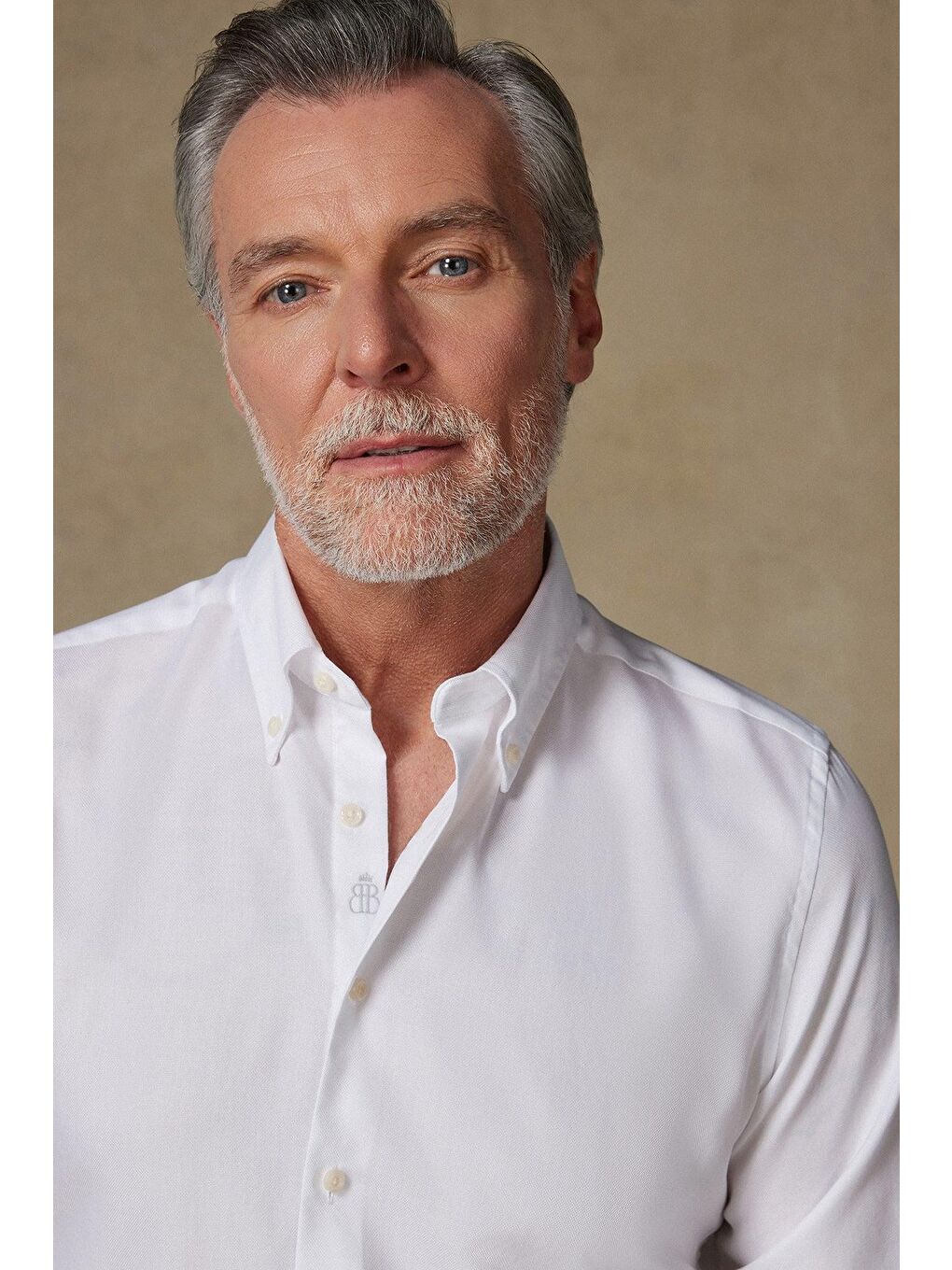 Carlo Royal Oxford Pamuklu Slim Fit Beyaz Düğmeli Yaka Erkek Düz %100 Pamuk Gömlek-3