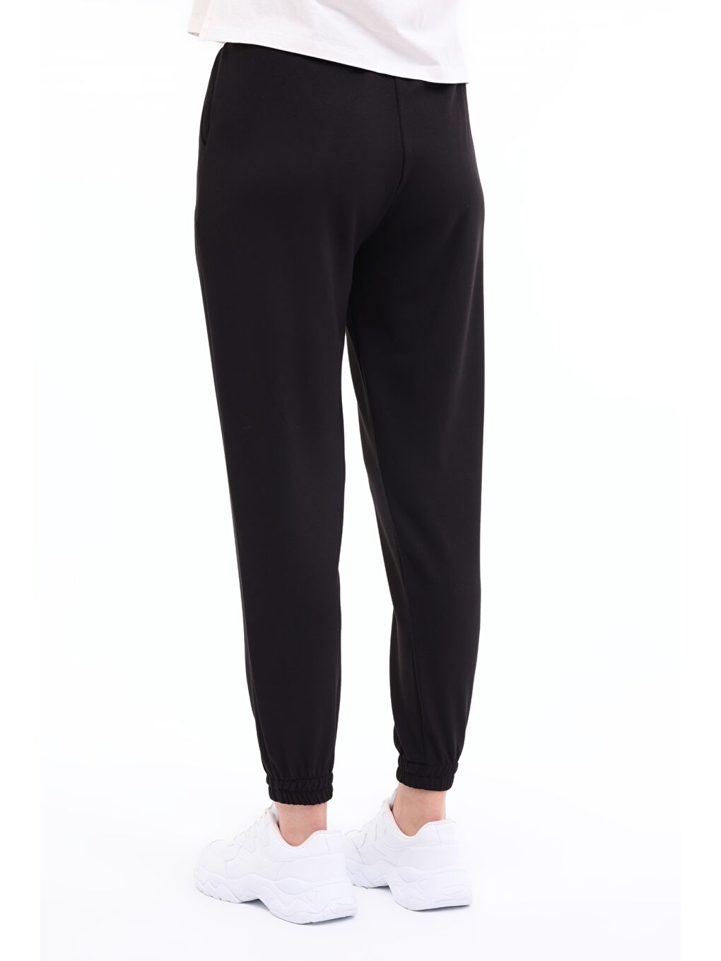 WL GAIL 22BT232 5FX Siyah Kadın Eşofman Altı-1