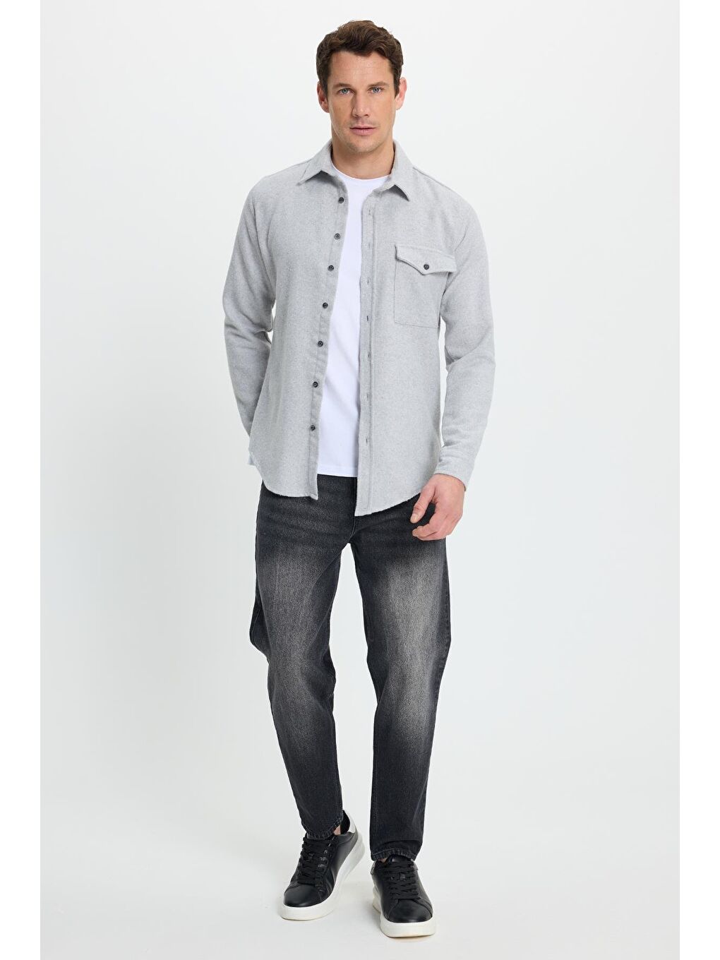 Erkek Slim Fit Tek Cep Kapaklı Düz Oduncu Spor Gri Gömlek-4