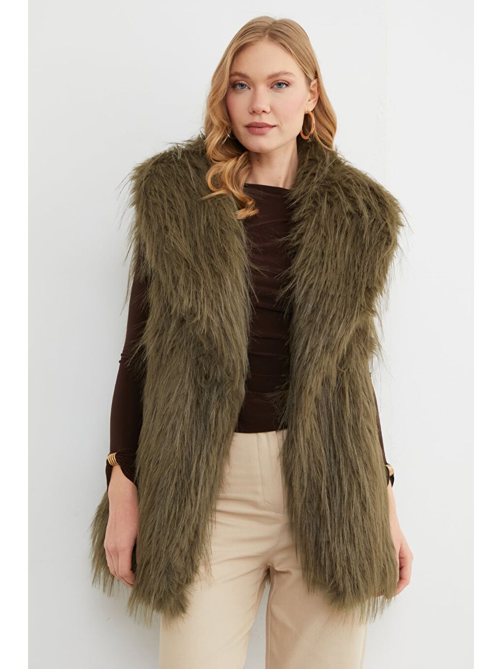 Haki Kemer Detaylı Suni Kürk Yelek-1