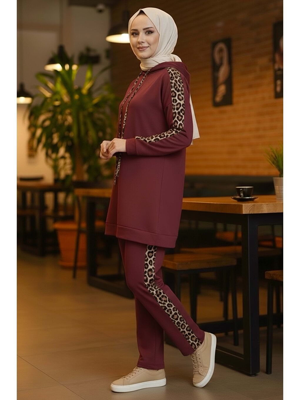 Leopar Şerit Detaylı İki İplik İkili Takım Bordo - 2051-BORDO-1