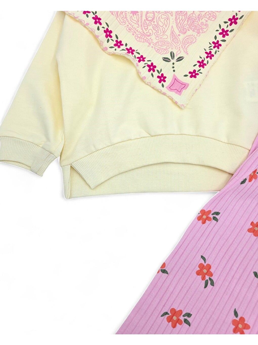 Pembe Kız Çocuk Etnik Desen Fularlı, Bol Paça Pantalonlu 3 Parça Mevsimlik Alt Üst Takım-2