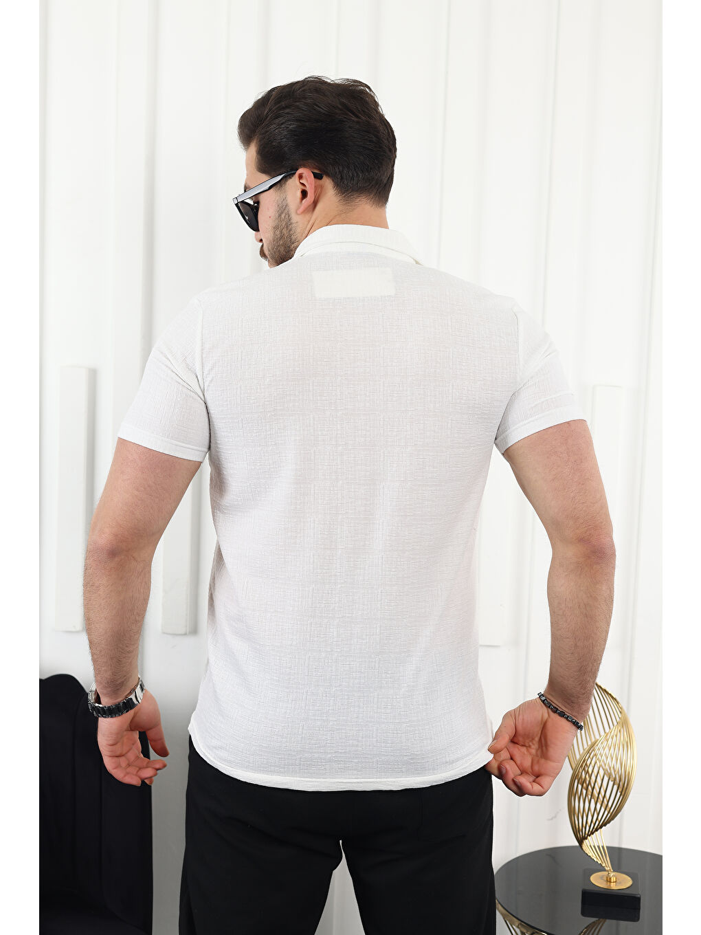 Beyaz Kendinden Desenli Kısa Kol Keten Gömlek-3