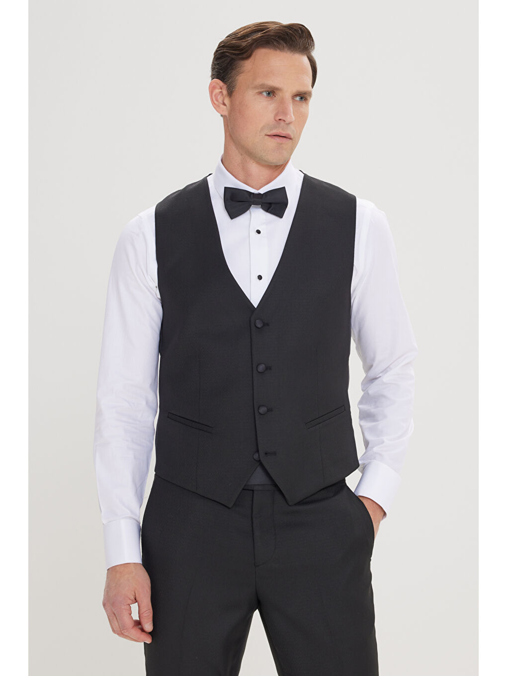 Erkek Siyah Slim Fit Dar Kesim Kırlangıç Yaka Balıksırtı Desenli Yelekli Smokin Takım-4