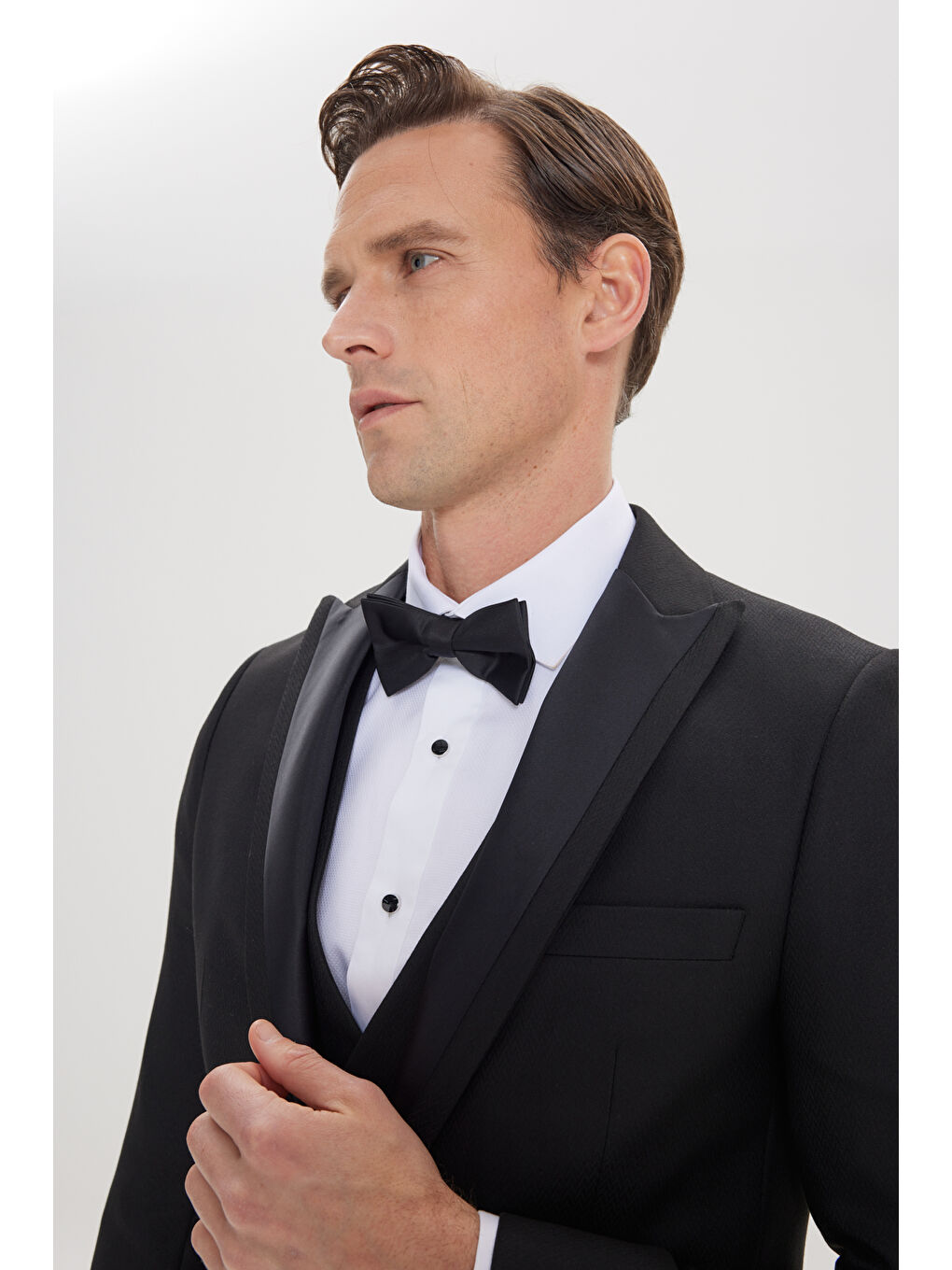 Erkek Siyah Slim Fit Dar Kesim Kırlangıç Yaka Balıksırtı Desenli Yelekli Smokin Takım-5