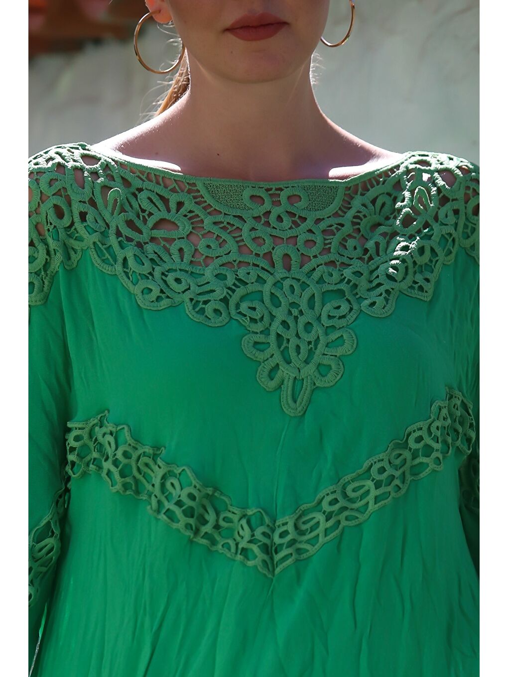 İtalyan Yeşil Kayık Yaka 3/4 Kol Astarlı Katlı Dantelli Casual Dokuma Elbise 130 66-2