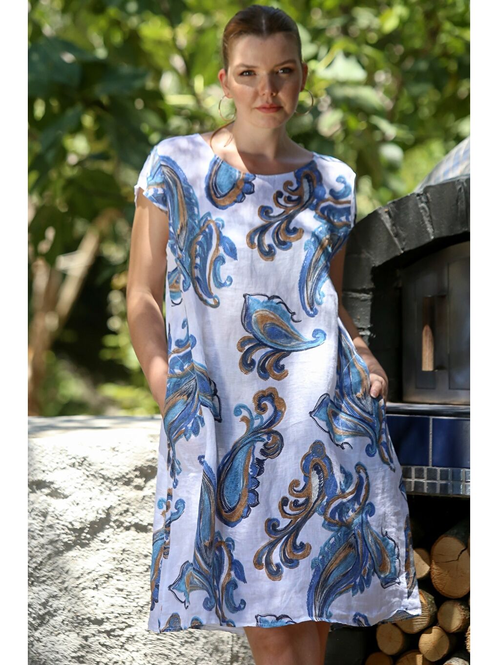 İtalyan Beyaz Kayık Yaka Düşük Kol Şal Desenli Gizli Cepli Casual Keten Dokuma Elbise 100 65-3