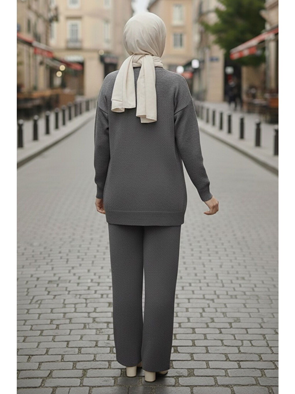 Çiçek Nakışlı İkili Triko Takım Antrasit - 28062-ANTRASIT-2