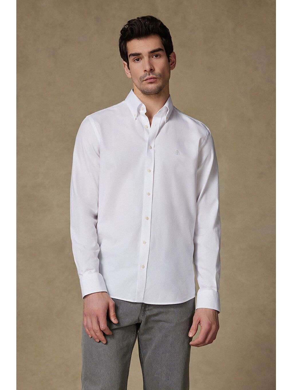 Matteo Royal Oxford Pamuklu Comfort Fit Beyaz Düğmeli Yaka Erkek Düz %100 Pamuk Gömlek