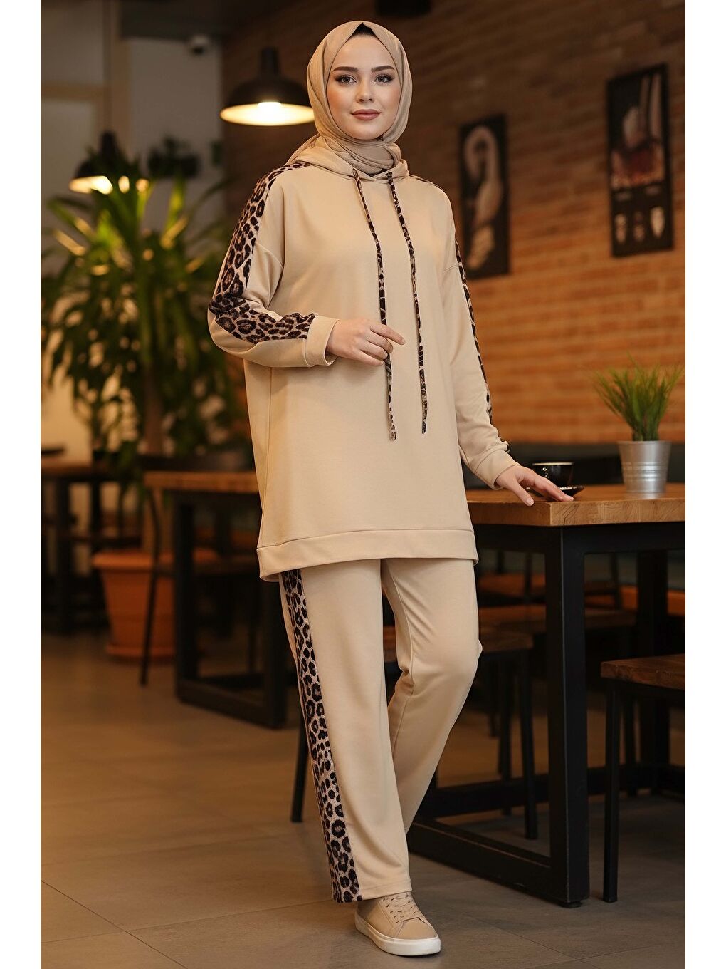 Ekru Leopar Şerit Detaylı İki İplik İkili Takım Krem - 2051-KREM-1