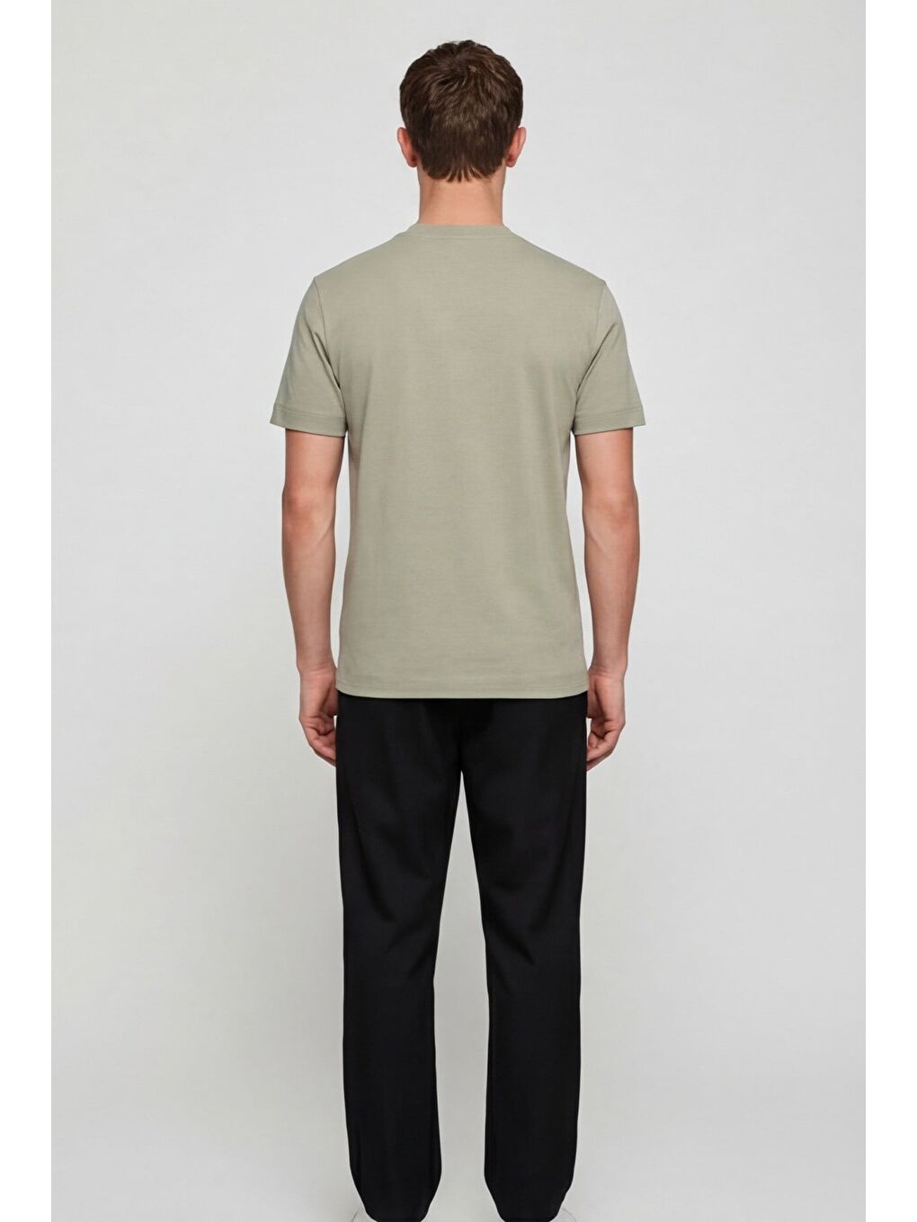 Erkek Soft Yeşil Normal Kesim Regular Fit %100 Pamuk Bisiklet Yaka Basic Tişört-3