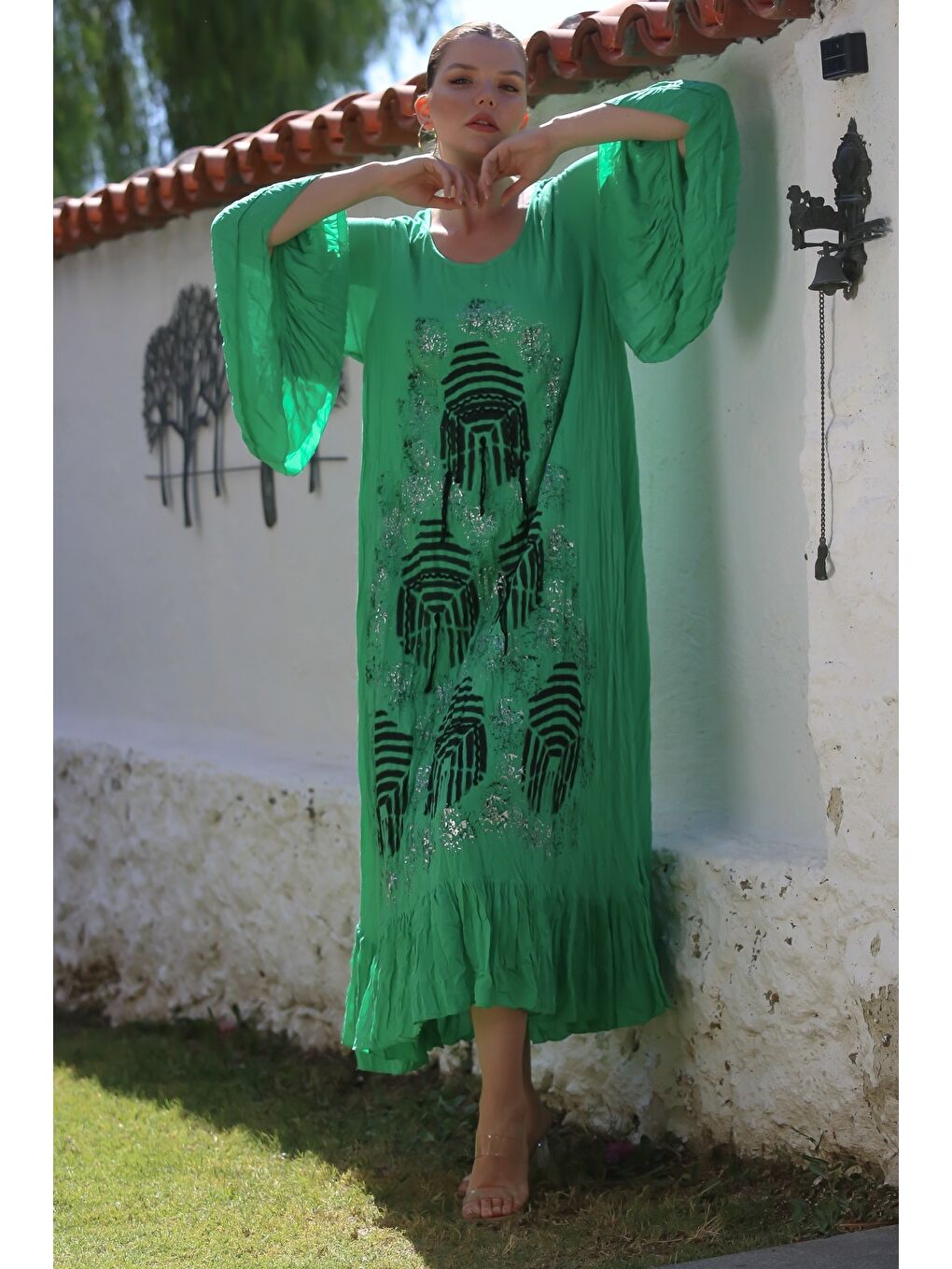 İtalyan Yeşil Havuz Yaka Volanlı Kol Astarlı Varak Baskılı Casual Oversize Dokuma Elbise 138 65-4