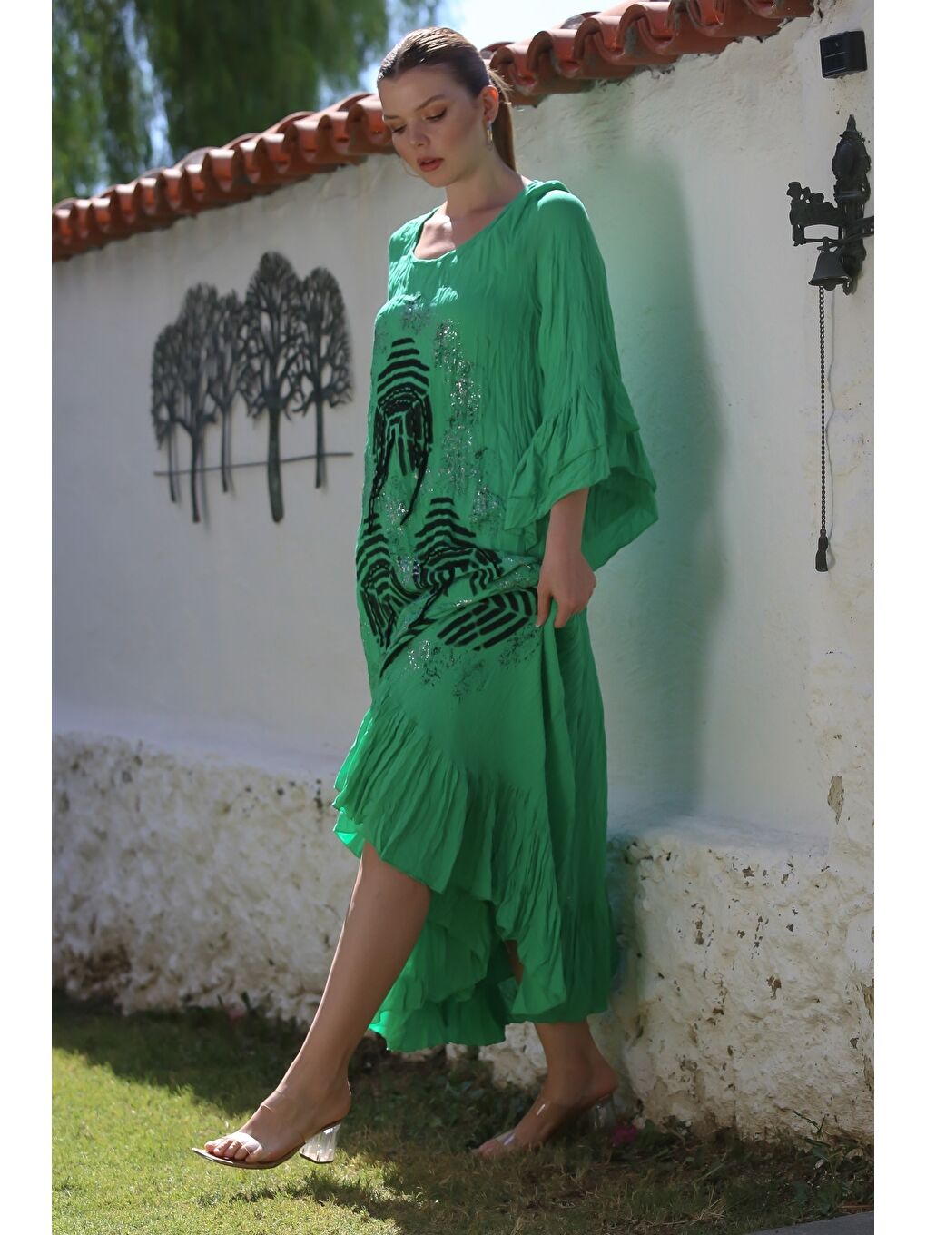 İtalyan Yeşil Havuz Yaka Volanlı Kol Astarlı Varak Baskılı Casual Oversize Dokuma Elbise 138 65-7