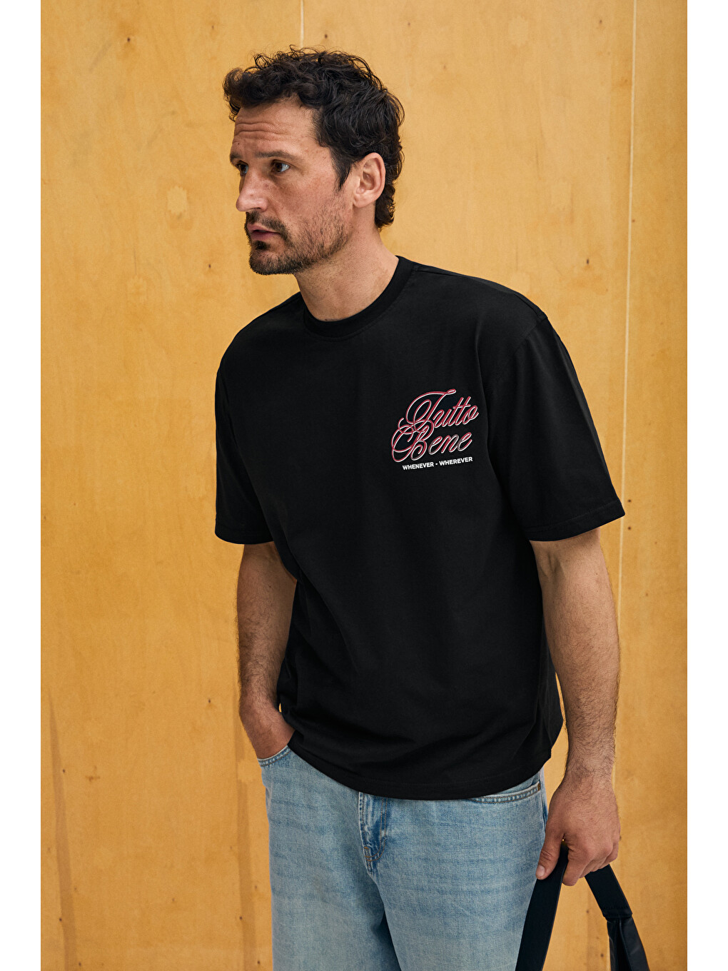 Capıso Erkek %100 Organik Pamuklu Baskı Detaylı Regular Fit Yuvarlak Yaka Siyah T-shirt-3