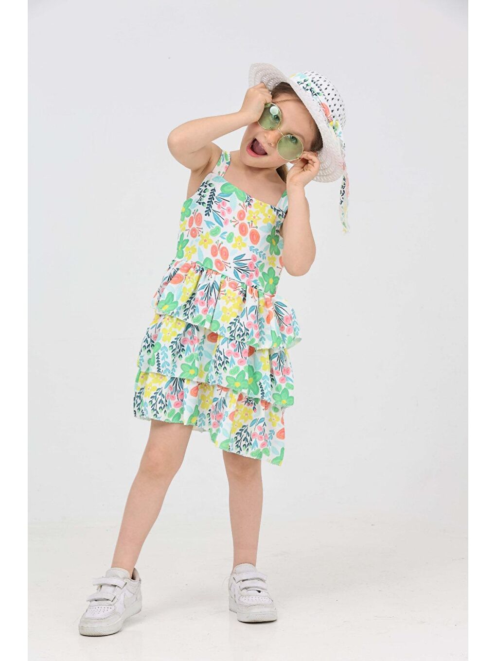 Yeşil Kız Çocuk Yesil Şapkalı Fırfırlı Elbise - 27210-1