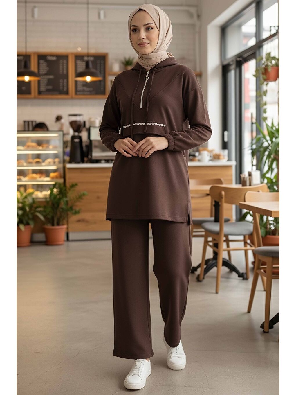 Kahverengi Taş Detaylı Bileği Lastikli Modal İkili Takım Kahve - 1001-KAHVE-1