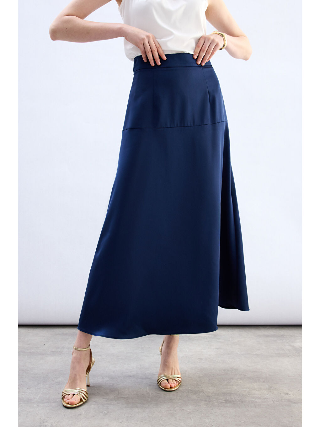 Yüksek Bel Saten Etek - Lacivert-4