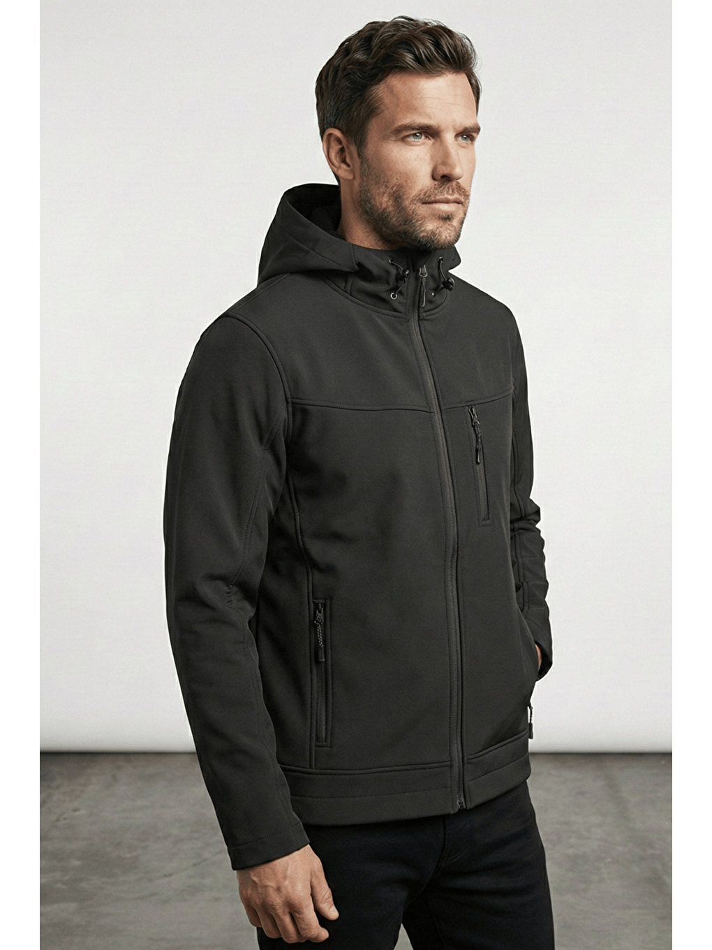 Siyah Erkek Mont İçi Polarlı Softshell Mont Su ve Rüzgar Geçirmez Kapüşonlu Spor Mont-1