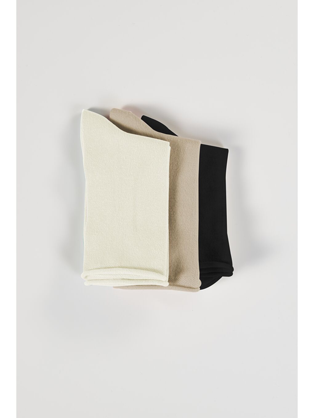 Karışık 3'lü Paket Kırık Beyaz,siyah Ve Bej Pamuklu Lastiksiz Dikişsiz Soket Çorap 36-41-1