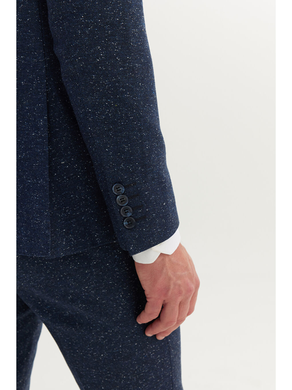 Erkek Lacivert Slim Fit Dar Kesim Kırlangıç Yaka Desenli Takım Elbise-3