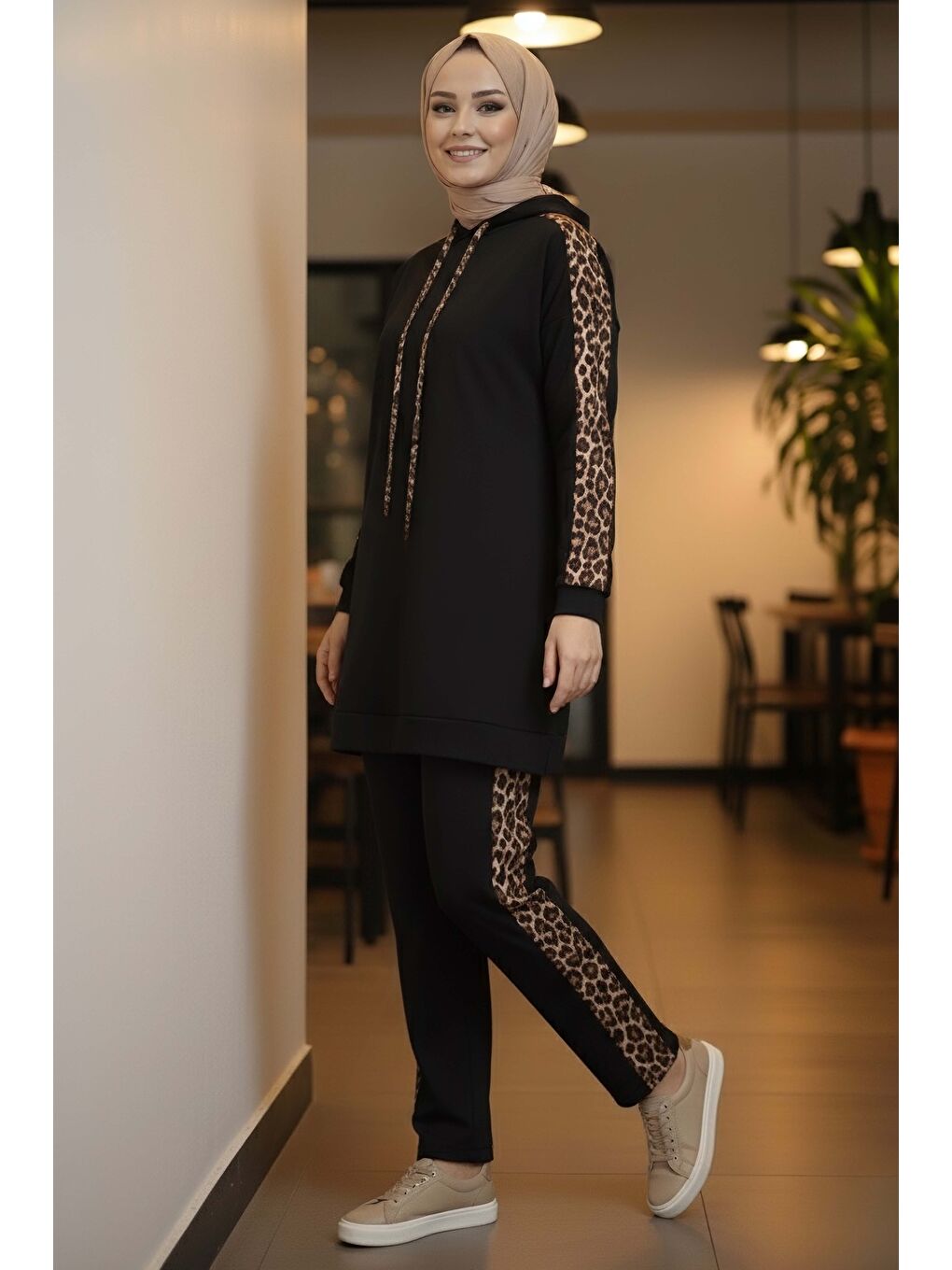 Leopar Şerit Detaylı İki İplik İkili Takım Siyah - 2051-SIYAH