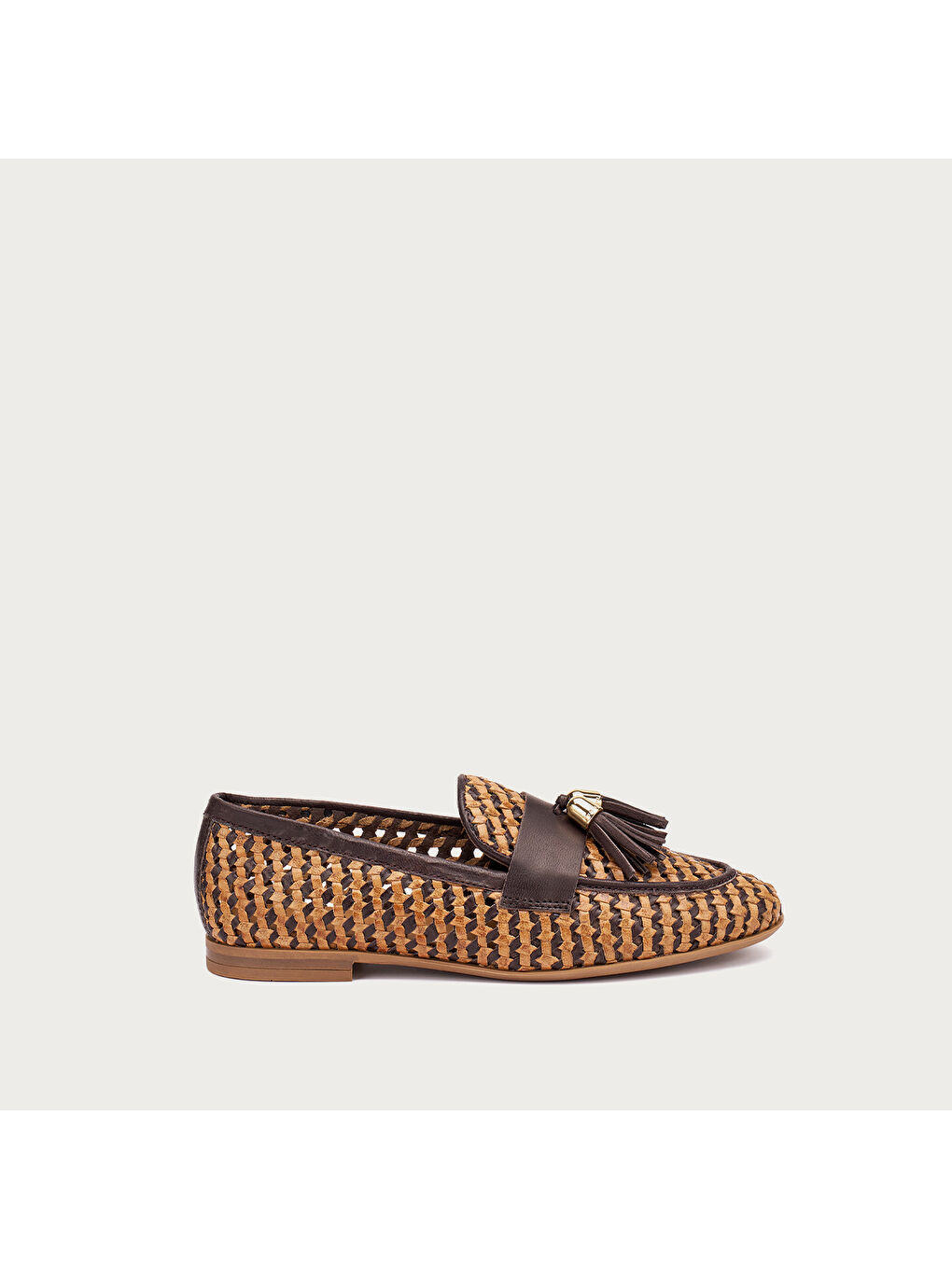 Kahverengi Kadın Klasik Ayakkabı 95V6 WOVEN LEATHER LOAFERS WITH TASSELS