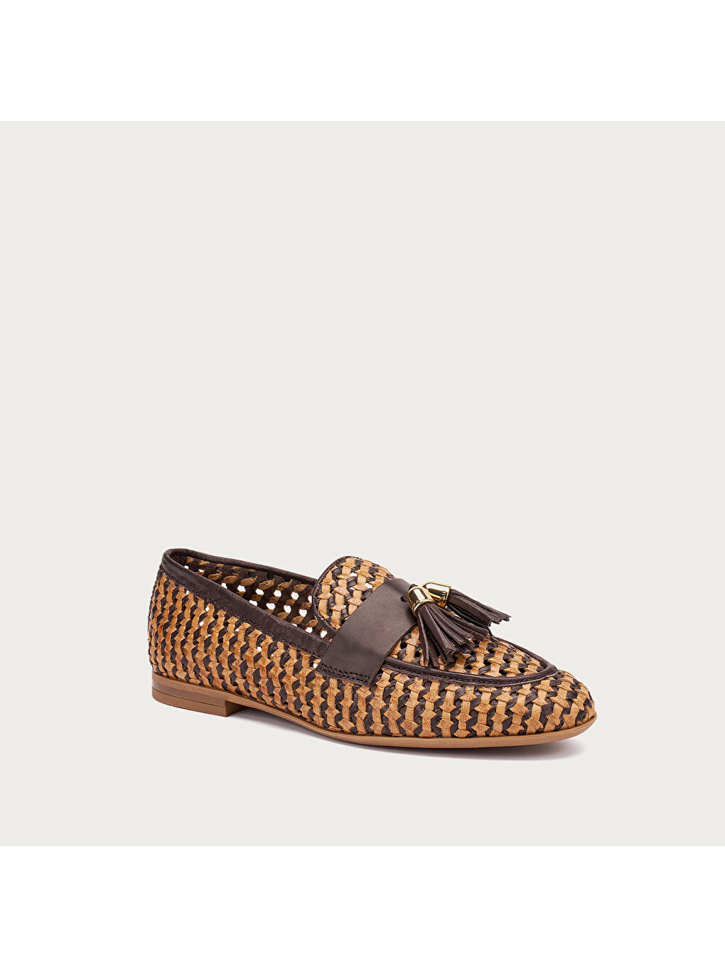 Kahverengi Kadın Klasik Ayakkabı 95V6 WOVEN LEATHER LOAFERS WITH TASSELS-1