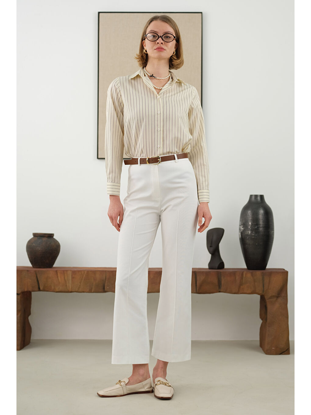 Önü Yarım Nervürlü Pantolon Ekru