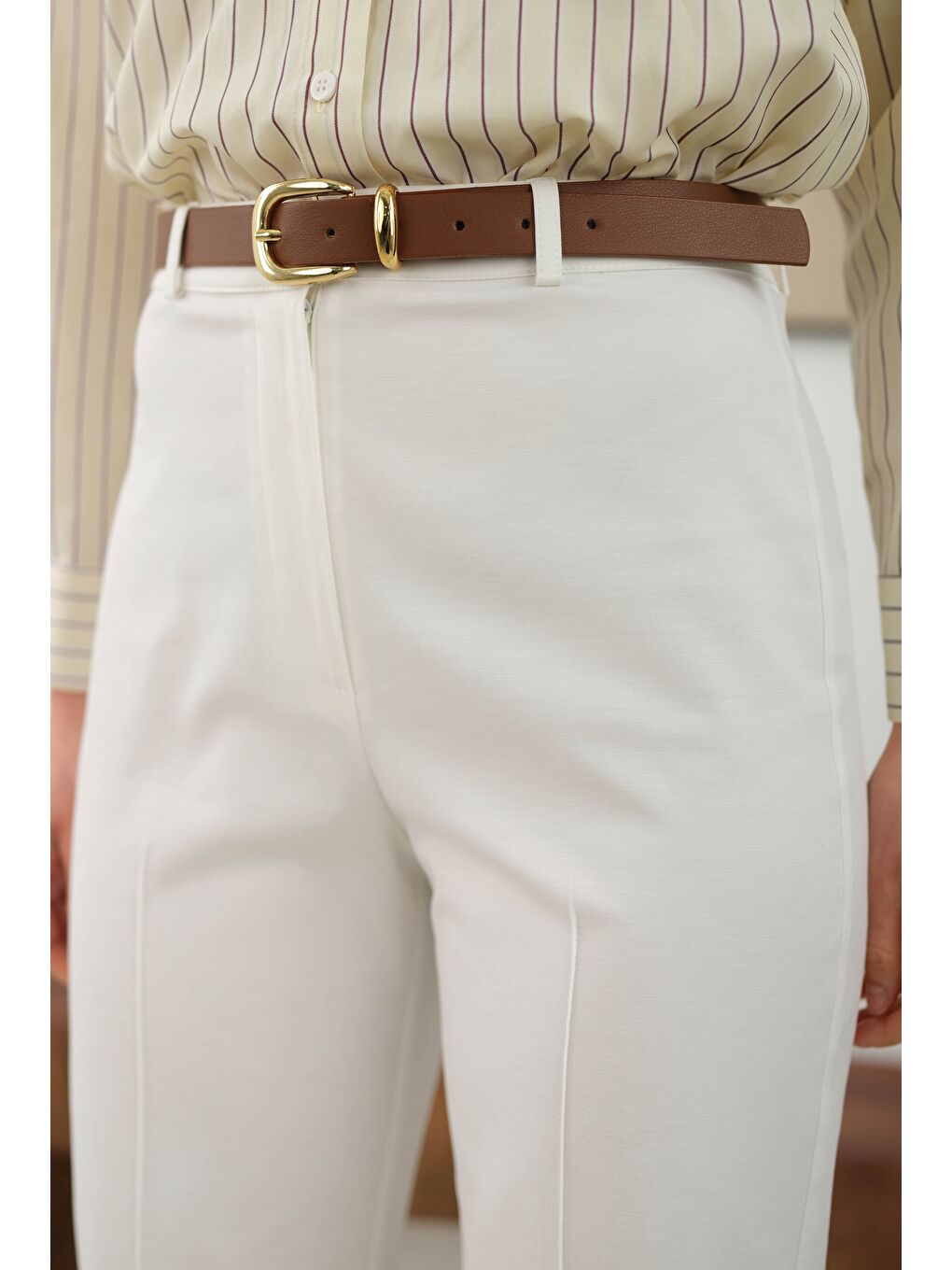 Önü Yarım Nervürlü Pantolon Ekru-1