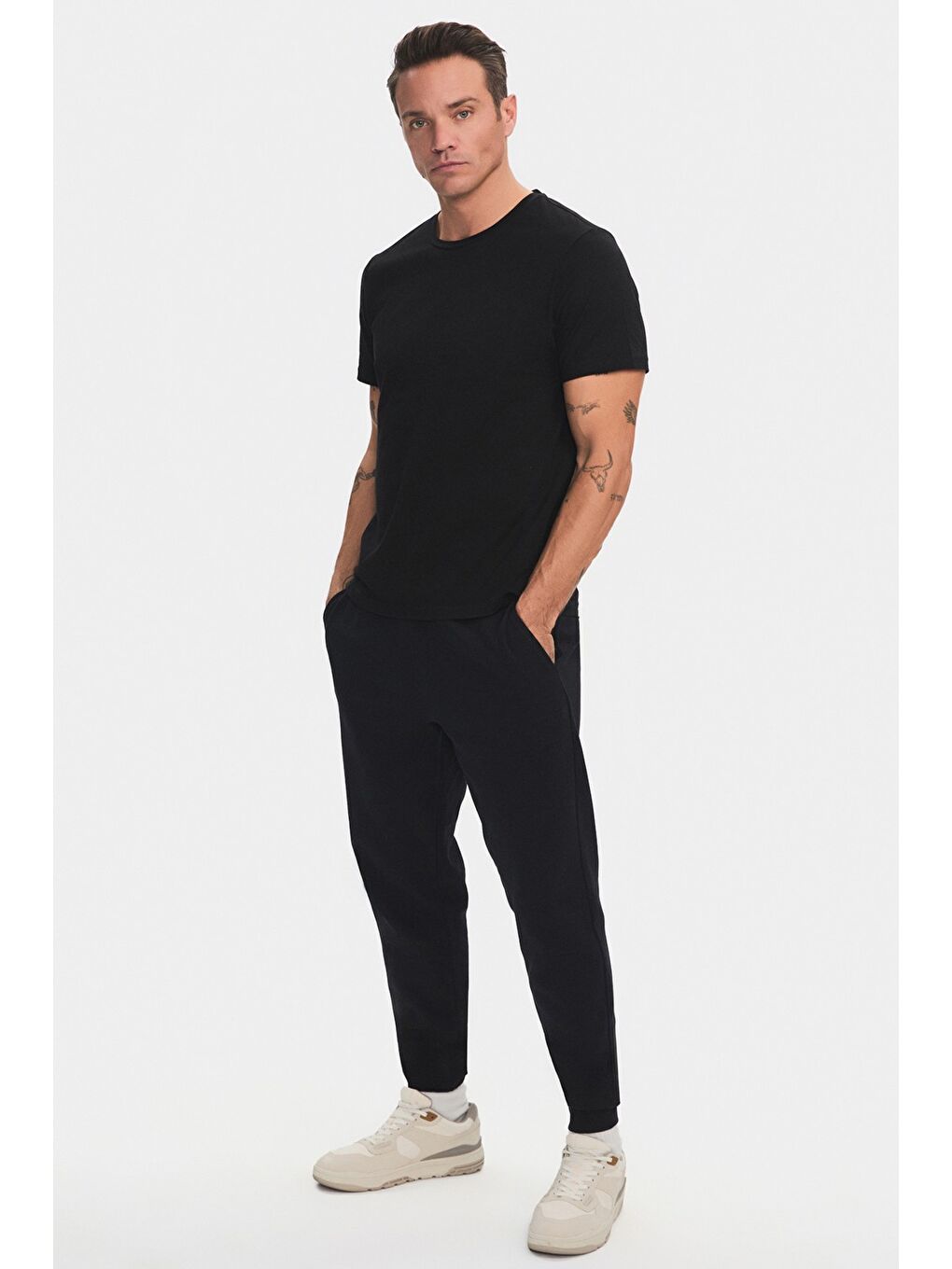 Siyah Erkek Regular Fit Eşofman