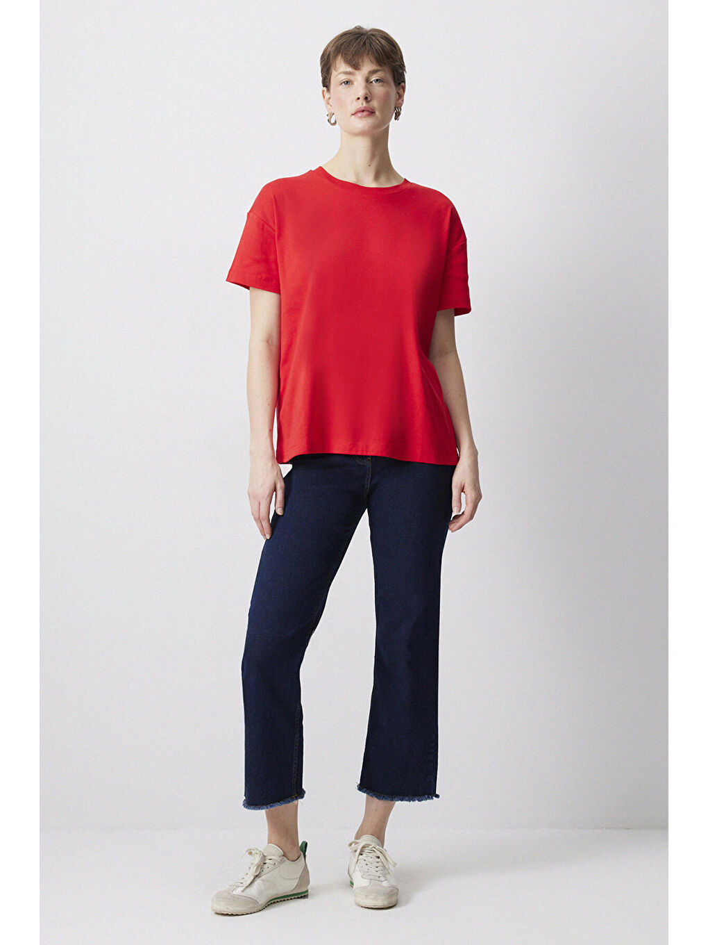 Kırmızı Pamuklu Kısa Kol Tshırt